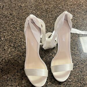 La Belle Ivory Satin Heels